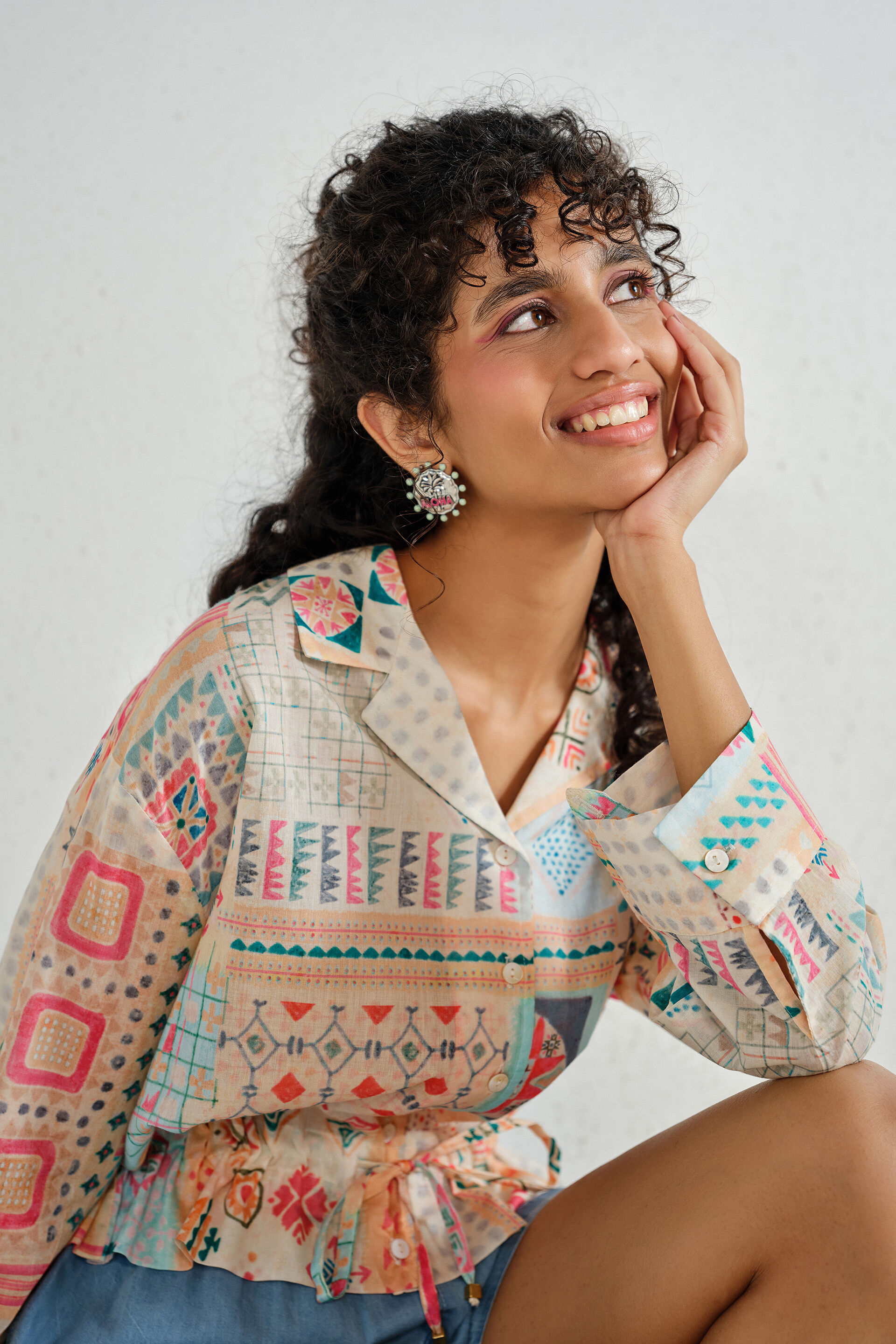 Off-White Printed Boxy Shirt, Off White, image 2